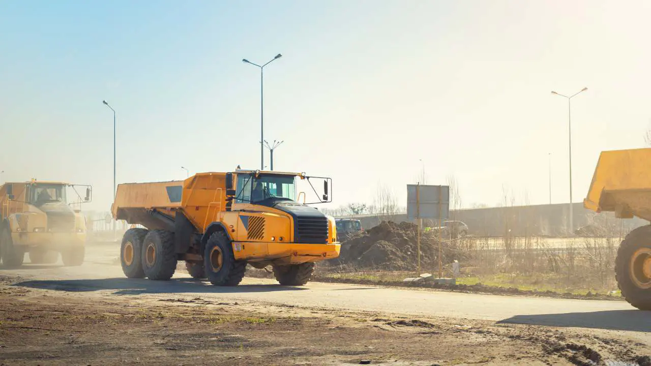 Articulated Dump Truck Transport 